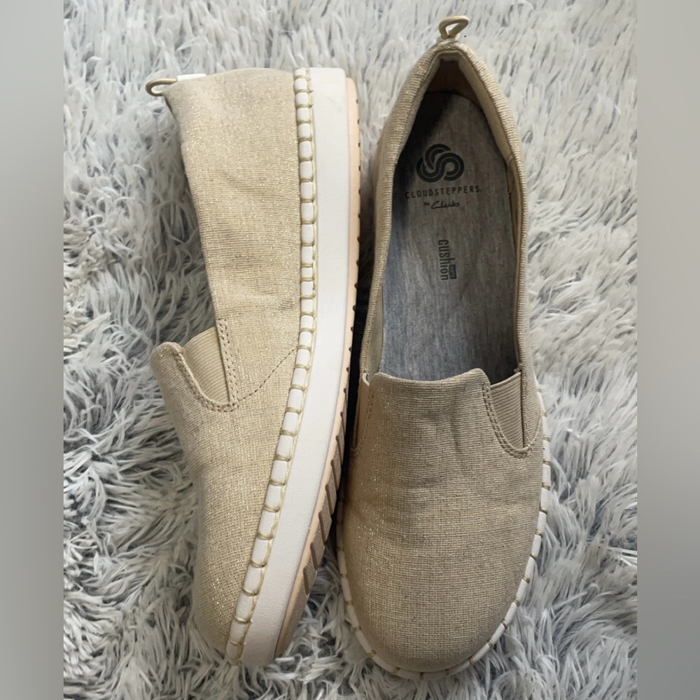 Cloudsteppers by Clarks Shoes